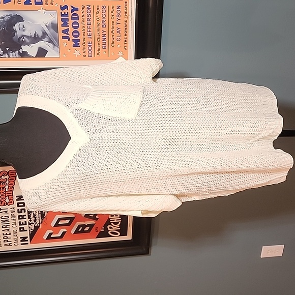 Newbury Kustom Sweaters - Newberry Kustom Cream Open Knit V Neck Short Sleeve Pocket Sweater